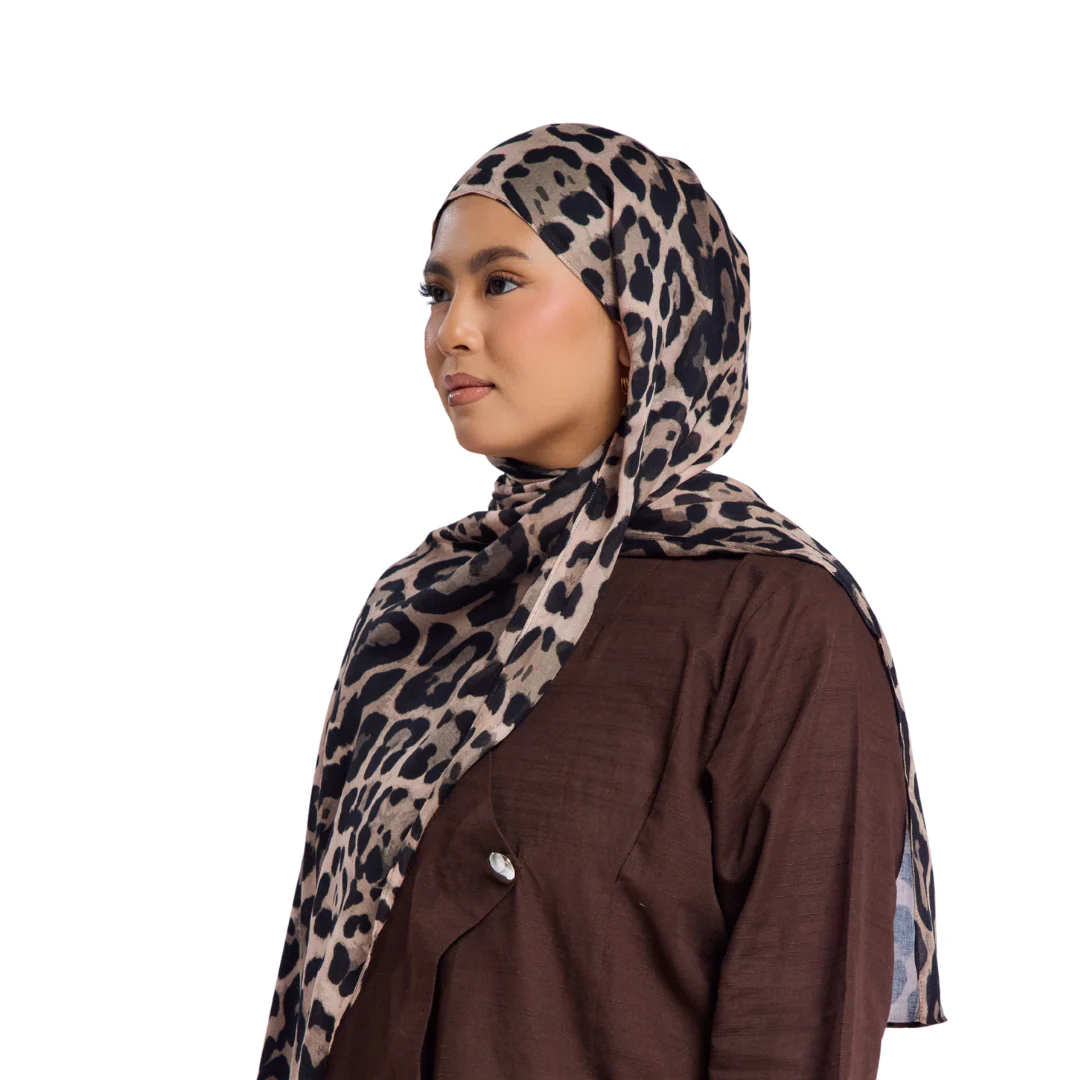 Golden Leopard Modal Hijab - Image 3
