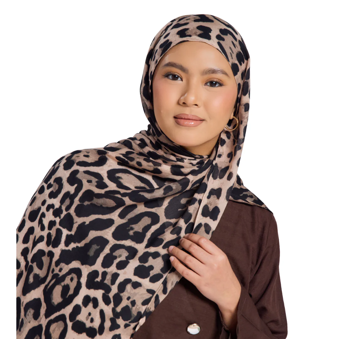 Golden Leopard Modal Hijab - Image 4