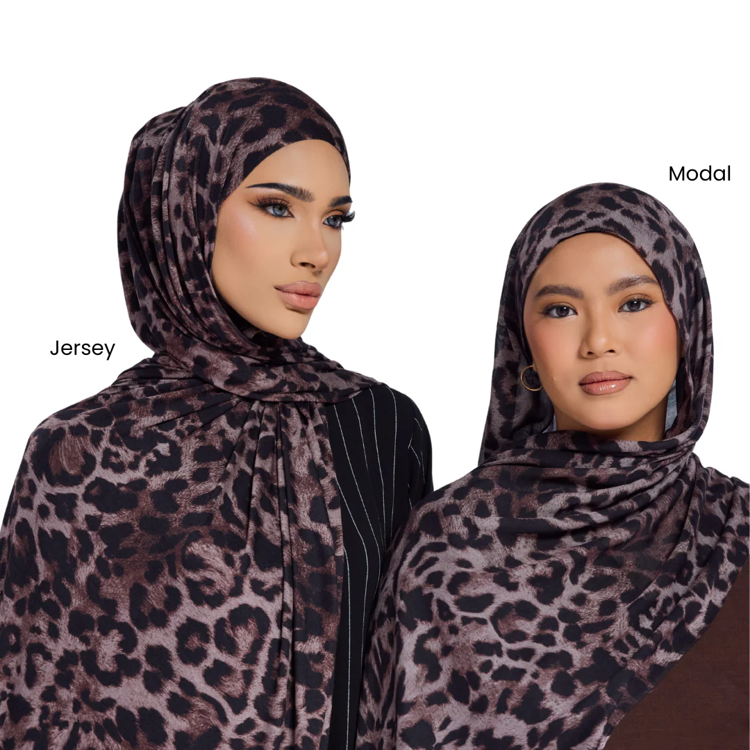 Noir Leopard Jersey Hijab - Image 5